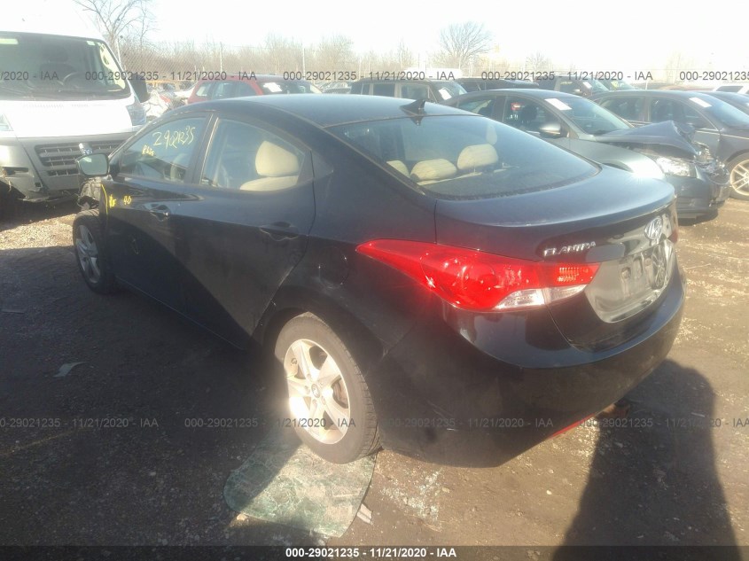 HYUNDAI ELANTRA KMHDH4AE3CU378821