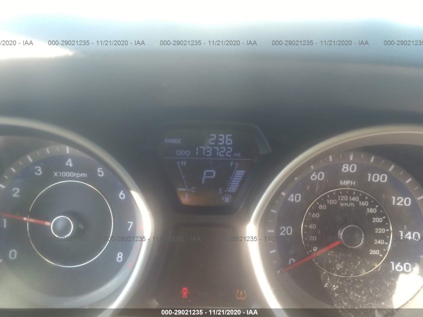 HYUNDAI ELANTRA KMHDH4AE3CU378821