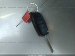 KIA SORENTO 5XYKT3A68EG507380