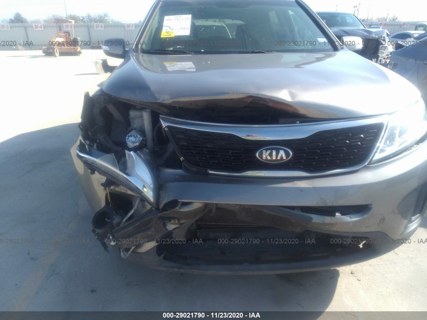 KIA SORENTO 5XYKT3A68EG507380