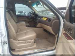 CHEVROLET TAHOE 1GNSCCE08ER175178