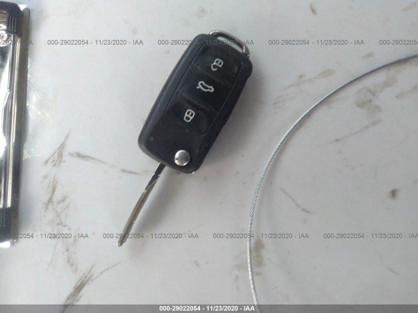 VOLKSWAGEN GOLF WVWDB7AJ1DW136829