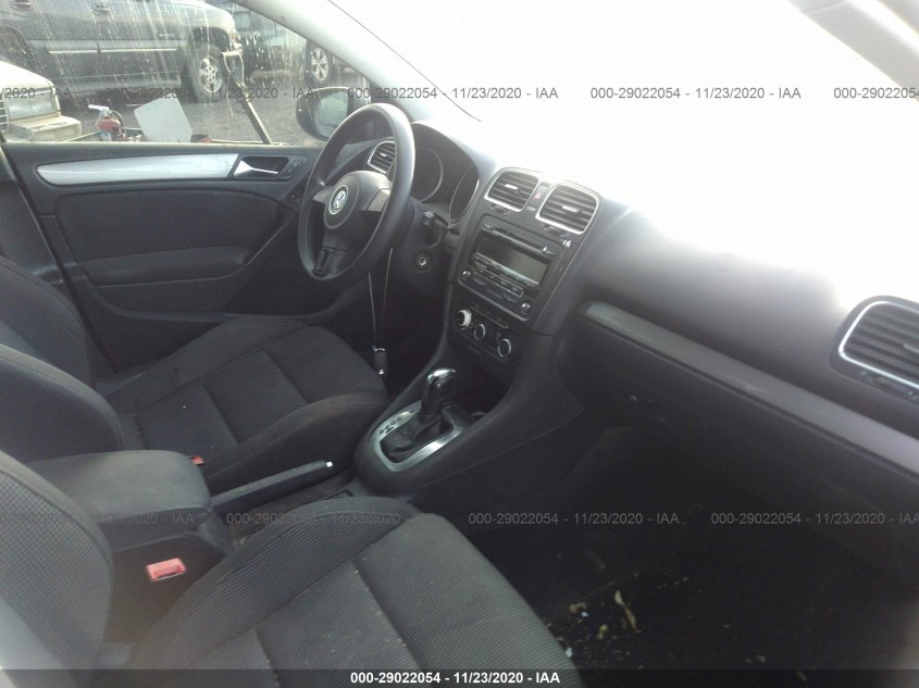 VOLKSWAGEN GOLF WVWDB7AJ1DW136829