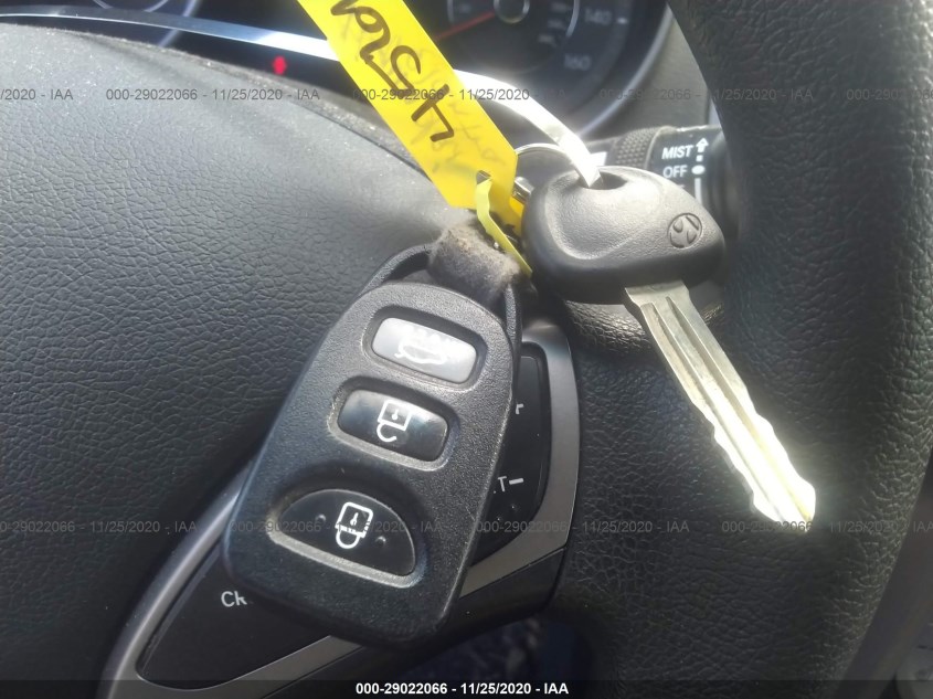HYUNDAI ELANTRA 5NPDH4AE7DH405700