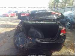 HYUNDAI ELANTRA 5NPDH4AE7DH405700
