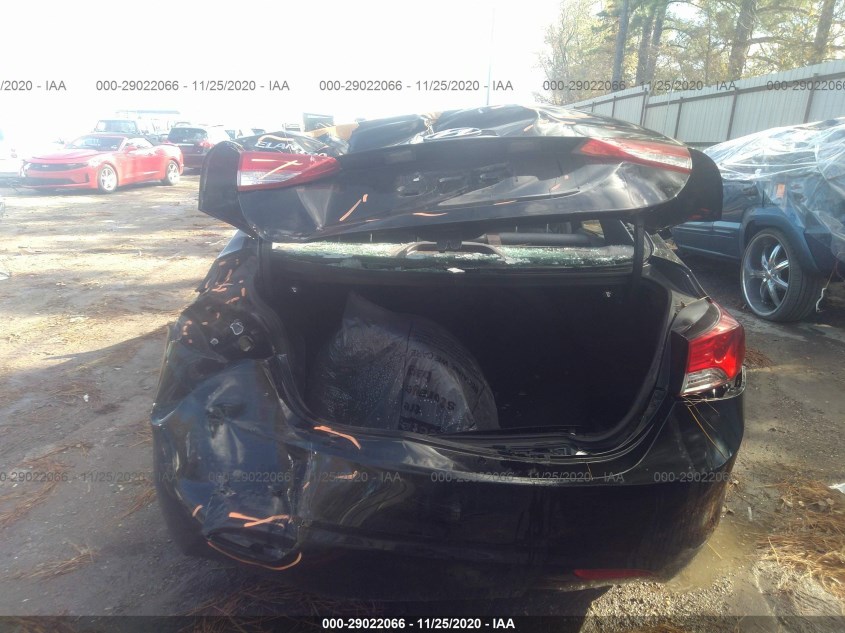 HYUNDAI ELANTRA 5NPDH4AE7DH405700