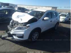 NISSAN ROGUE KNMAT2MT8HP513303