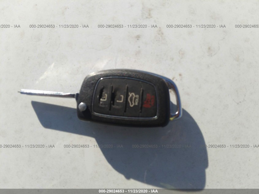 HYUNDAI SONATA 5NPE24AF3FH158595