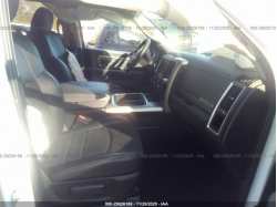 RAM 1500 1C6RR7LTXJS200523