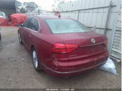 VOLKSWAGEN PASSAT 1VWBS7A32GC044950