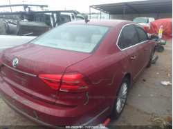 VOLKSWAGEN PASSAT 1VWBS7A32GC044950