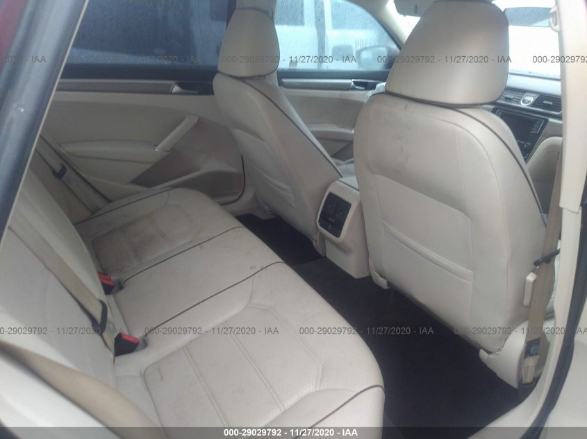 VOLKSWAGEN PASSAT 1VWBS7A32GC044950