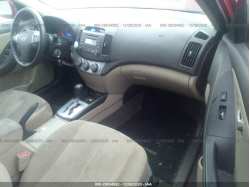 HYUNDAI ELANTRA KMHDU4AD6AU085415