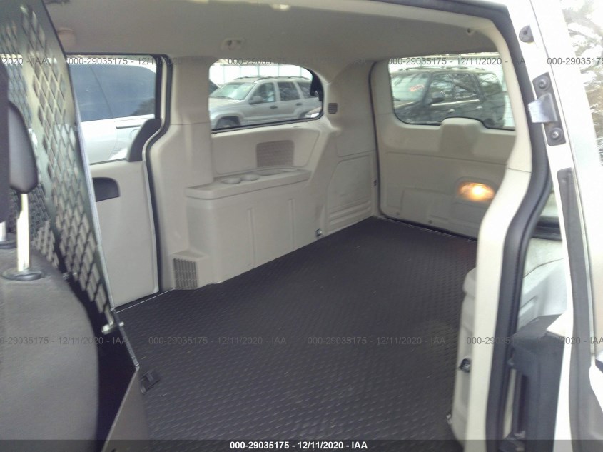RAM CARGO VAN 2C4JRGAG8DR636305