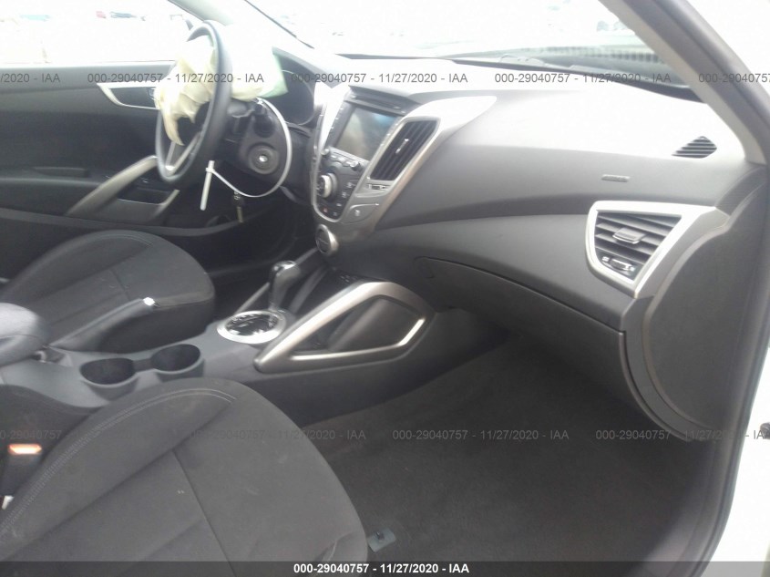 HYUNDAI VELOSTER KMHTC6AD5GU248784