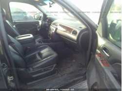 CHEVROLET SUBURBAN 1GNSCJE0XDR192325