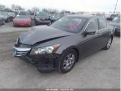 HONDA ACCORD SDN 1HGCP2F61CA117442