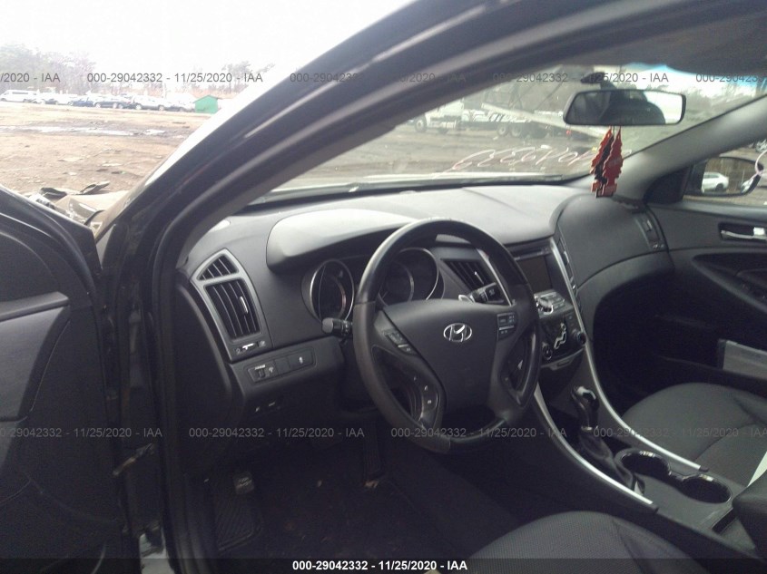 HYUNDAI SONATA 5NPEC4AC6BH123000