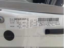 JEEP GRAND CHEROKEE 1J4RS5GT7AC152625