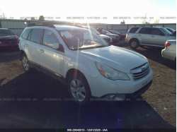 SUBARU OUTBACK 4S4BRBCC3B3380609