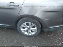 FORD TAURUS 1FAHP2HW0BG178185