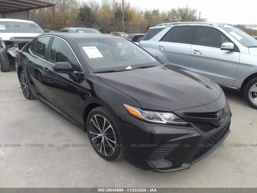 TOYOTA CAMRY 4T1B11HK4JU059379