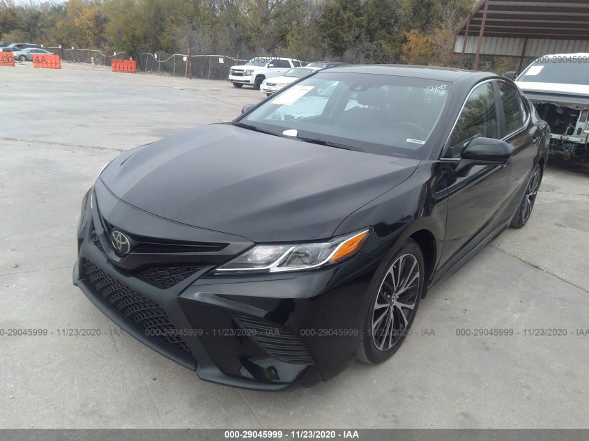 TOYOTA CAMRY 4T1B11HK4JU059379