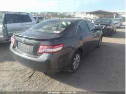 TOYOTA CAMRY 4T4BF3EK8BR131998