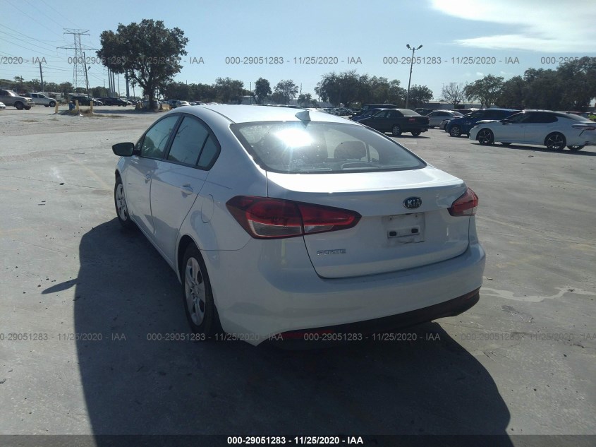 KIA FORTE 3KPFL4A75JE185160