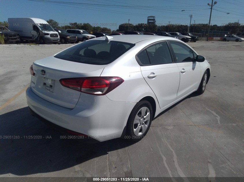 KIA FORTE 3KPFL4A75JE185160