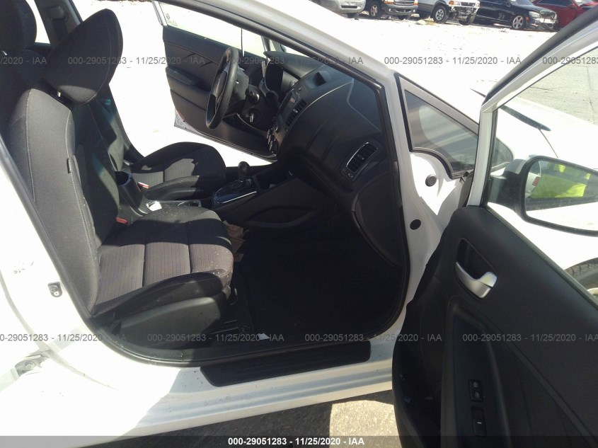 KIA FORTE 3KPFL4A75JE185160
