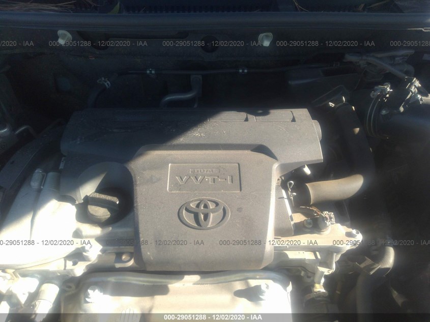 TOYOTA RAV4 JTMYFREV8DD004015