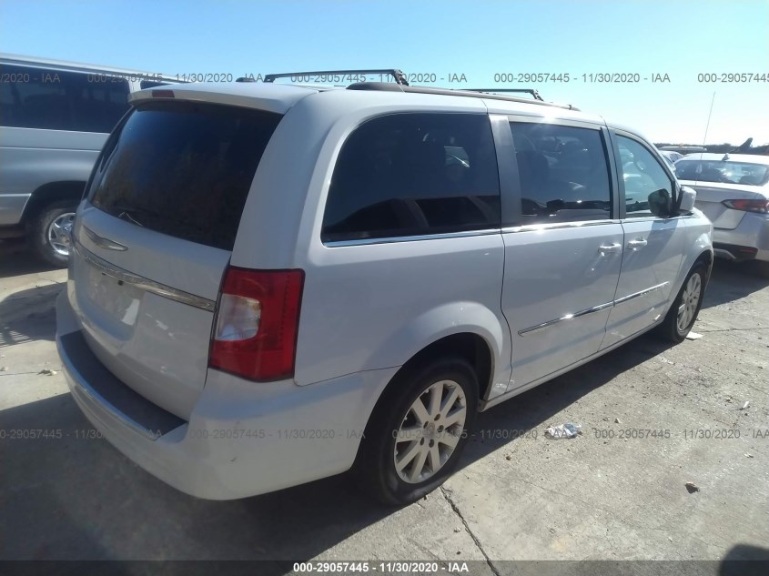 CHRYSLER TOWN & COUNTRY 2C4RC1BG0GR297575