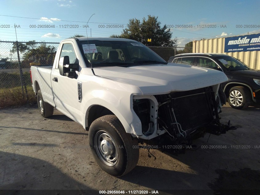 FORD SUPER DUTY F-250 SRW 1FTBF2A62JEC06107
