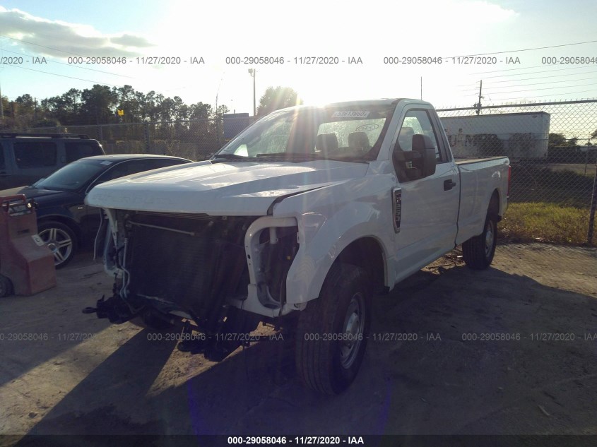 FORD SUPER DUTY F-250 SRW 1FTBF2A62JEC06107