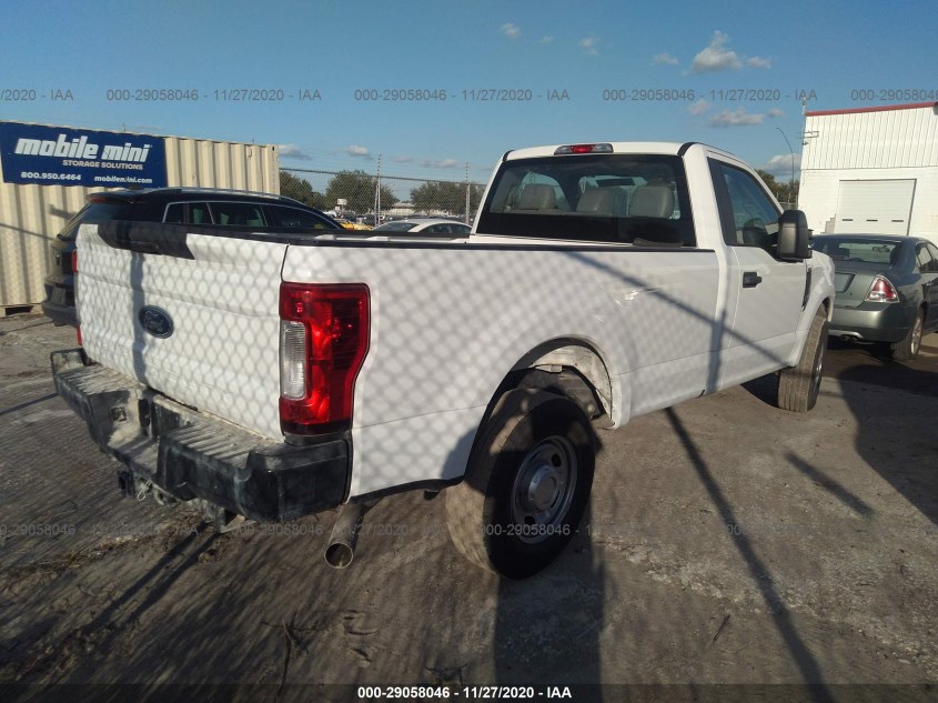 FORD SUPER DUTY F-250 SRW 1FTBF2A62JEC06107