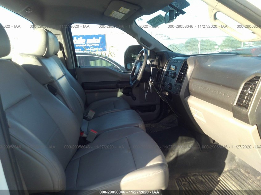 FORD SUPER DUTY F-250 SRW 1FTBF2A62JEC06107