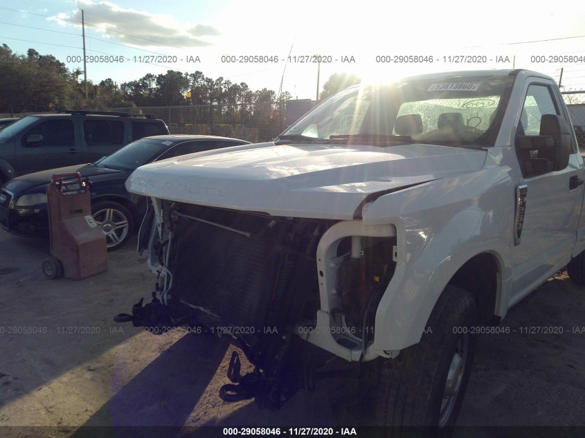 FORD SUPER DUTY F-250 SRW 1FTBF2A62JEC06107