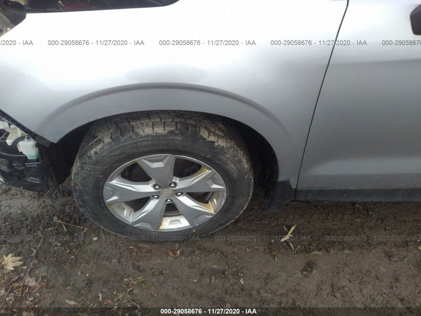 SUBARU FORESTER JF2SJADC9FH476114