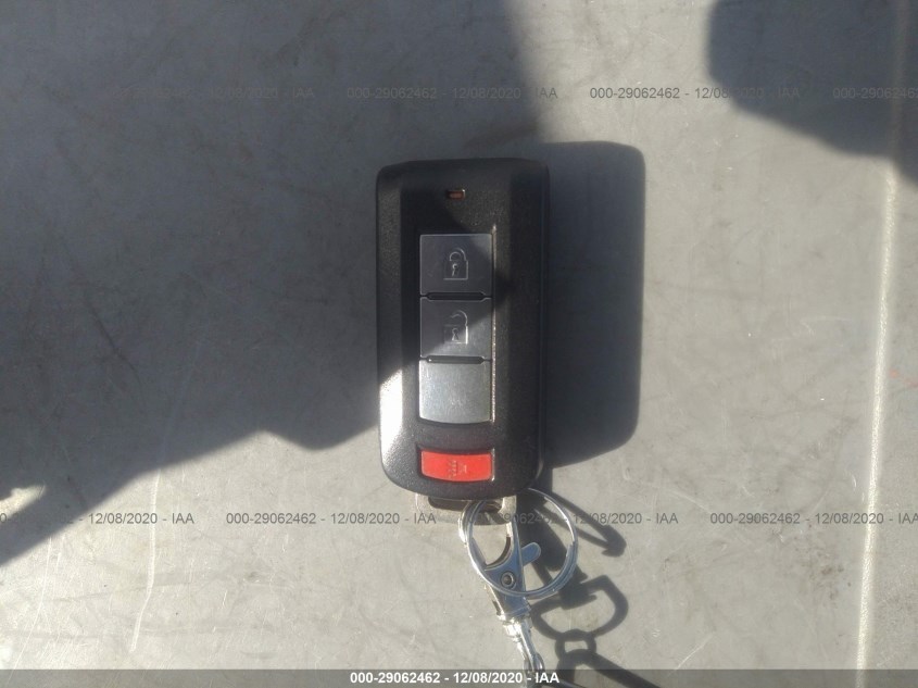 MITSUBISHI OUTLANDER JA4JT3AW2DU020002