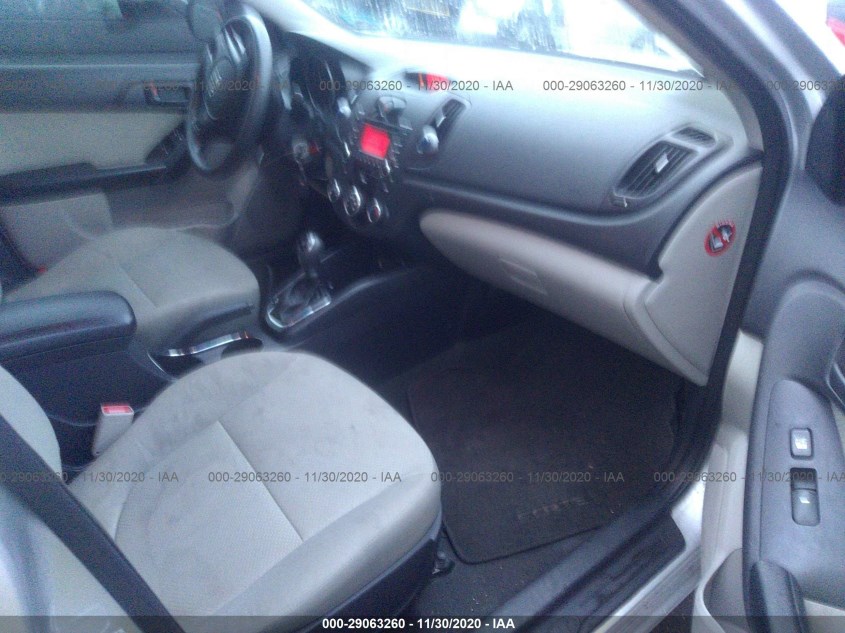 KIA FORTE KNAFU4A2XC5571795