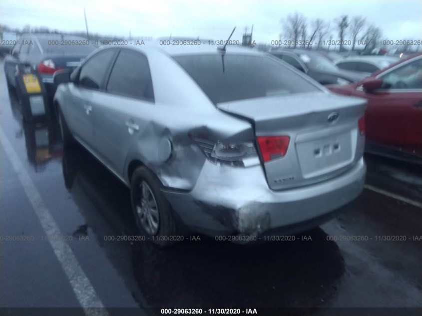KIA FORTE KNAFU4A2XC5571795