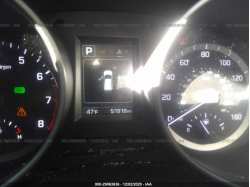 HYUNDAI SANTA FE SPORT 5NMZT3LB7JH057908