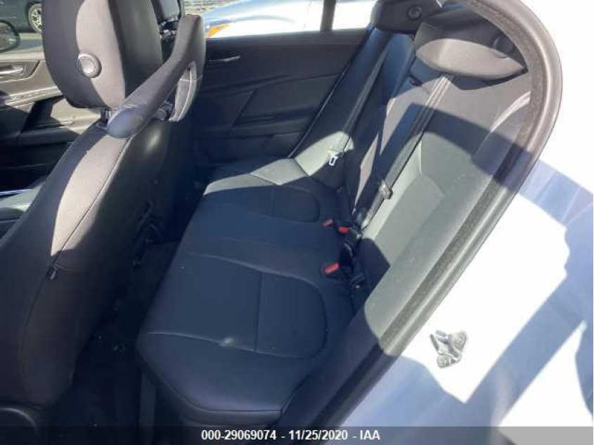 JAGUAR XE SAJAD4FX1KCP50031