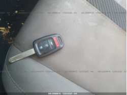 HONDA CIVIC SEDAN 2HGFC2F52JH580687