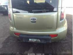 KIA SOUL KNDJT2A2XA7047648