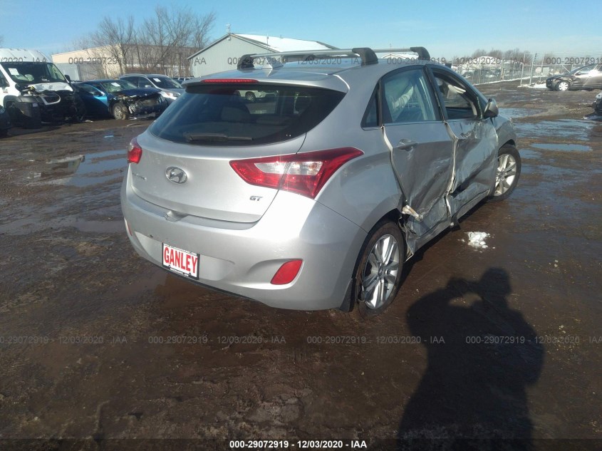 HYUNDAI ELANTRA GT KMHD35LE1DU079833