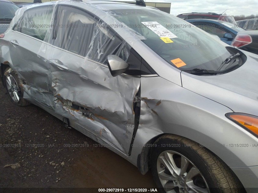 HYUNDAI ELANTRA GT KMHD35LE1DU079833