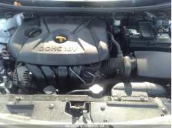 HYUNDAI ELANTRA GT KMHD35LE1DU079833