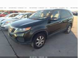 KIA SORENTO 5XYKT3A1XDG331547